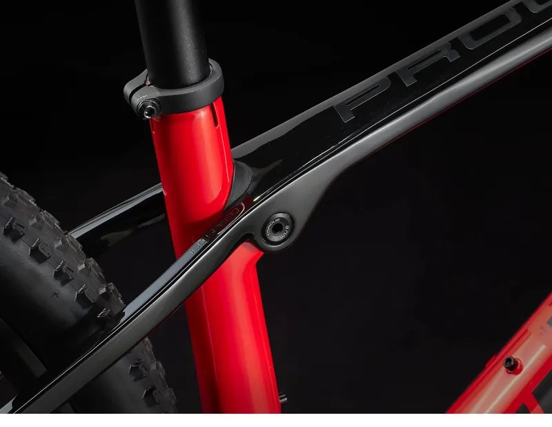 Trek Procaliber 9.5 XC Carbon MTB Bike in Radioactive Red Medium/Large-8